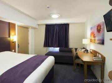 Premier Inn Durham East Exteriör bild